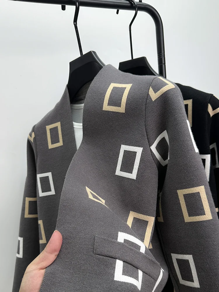 高級品質メンズデザイナーニットカーディガン V ネック幾何学 - Winter Clothing Trends のレビューと価格